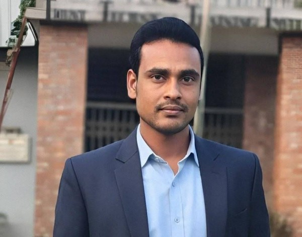 MD sujon pk, 26, Atlautla