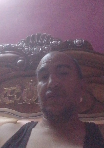 Bachir, 42, Mildenhall