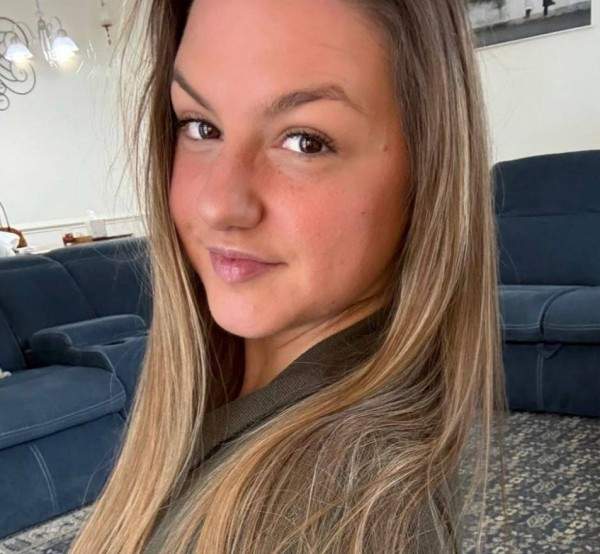 Olivia, 23, Carlisle