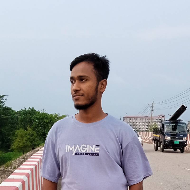 Md.Naim, 25, Caridad