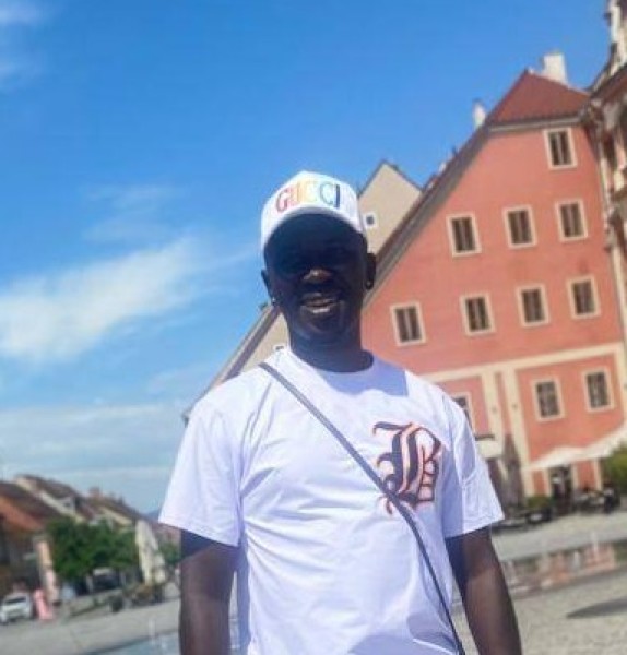 Kobe, 28, Staryy Beyneu