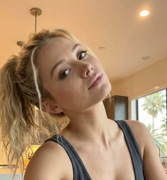 Kaddy reeves, 35, Galloway