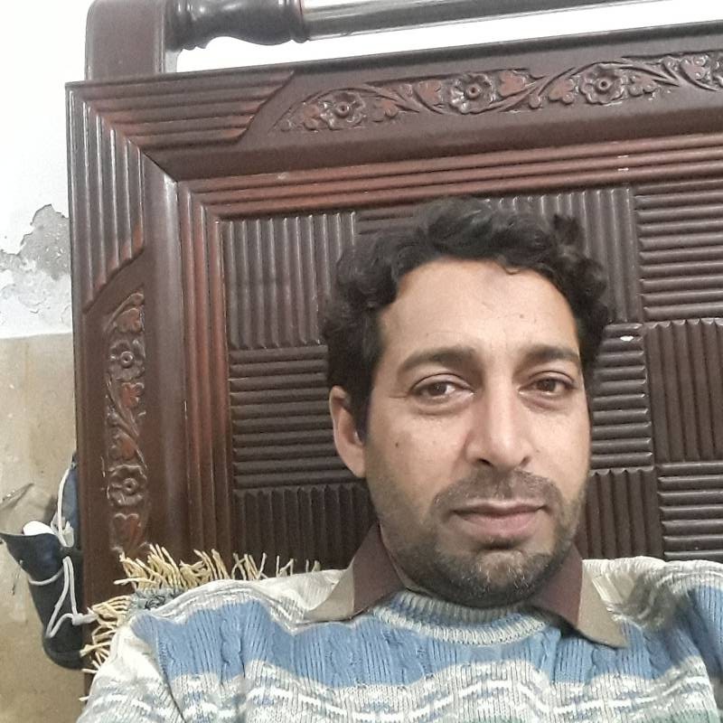 Aamir, 34, Loyalsock