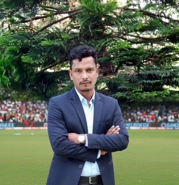 Akash, 27, Magione