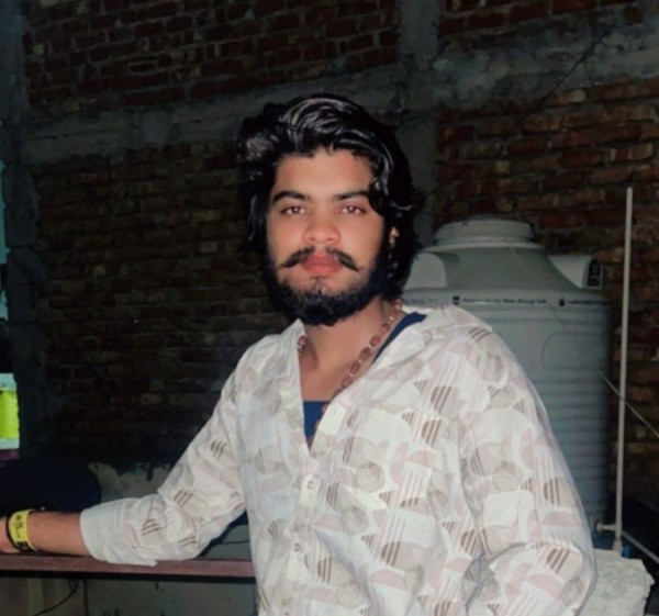 Kapil Rana, 20, Thnh Ph Ung B