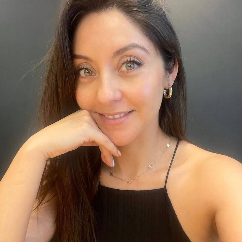 Sylvia, 37, Tokoname