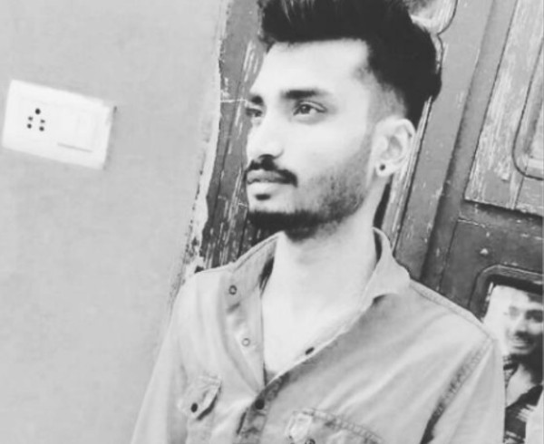 Vishu, 25, Palasa