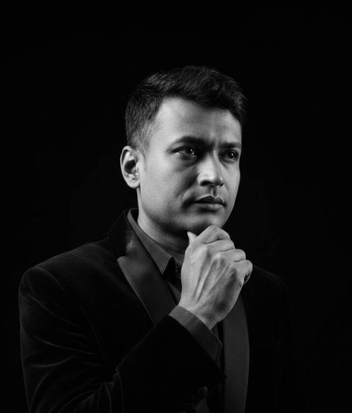 Mehedi, 37, Utebo