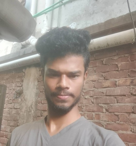 Pritam barua, 21, Longvic