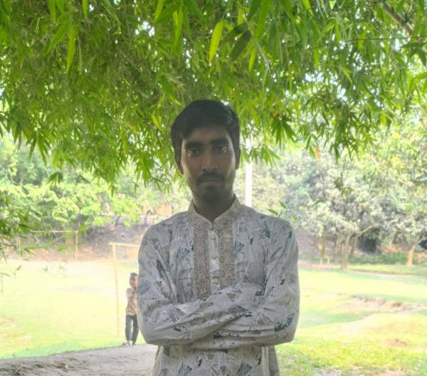 Md kabir, 28, Harbatpur