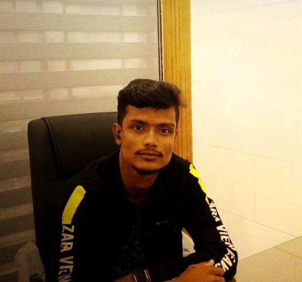 Mohon, 25, Burubaytal