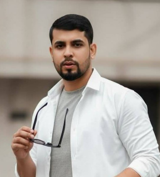 Anwar Hossen, 28, Sever Do Vouga