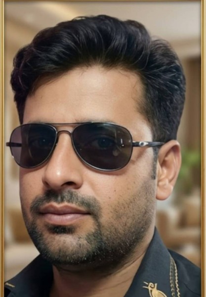 Honey, 25, Banak