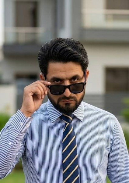 Nasir, 28, Ad Dis