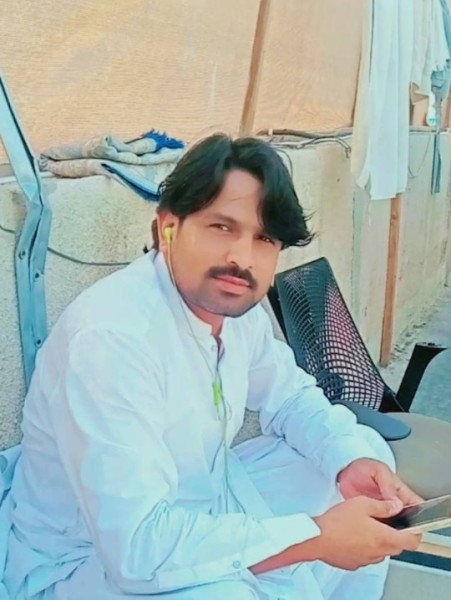 Noman, 31, Rnomelj