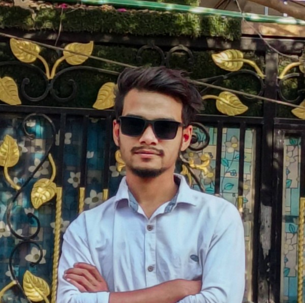 Ariyan sifat, 23, Mucambo