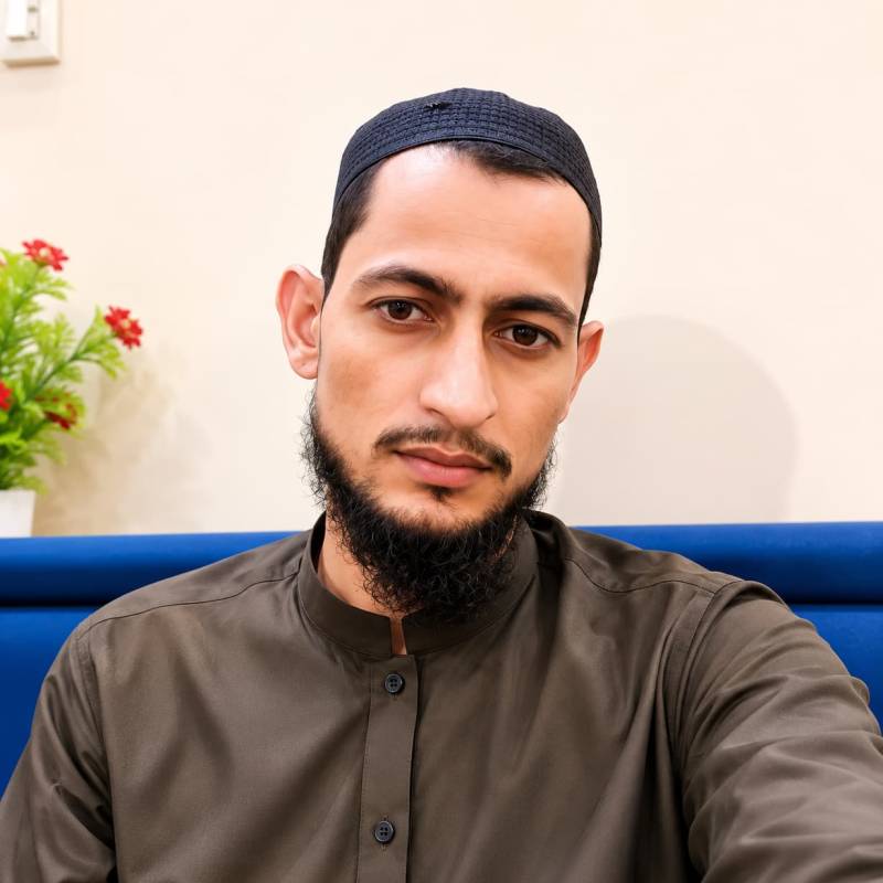 Abrar, 27, Tebourba