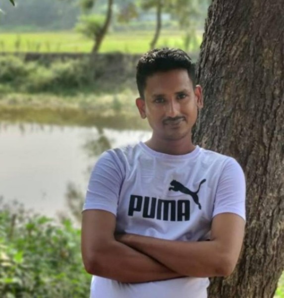 MD RAFIQUEUL, 37, Tummapala