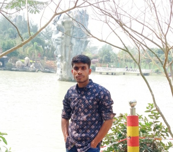 Jasim, 27, Dois Crregos