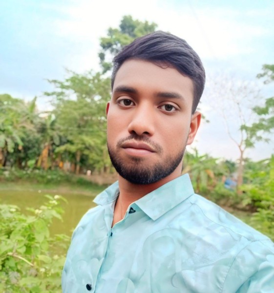 Noyon Mia, 27, Draguignan