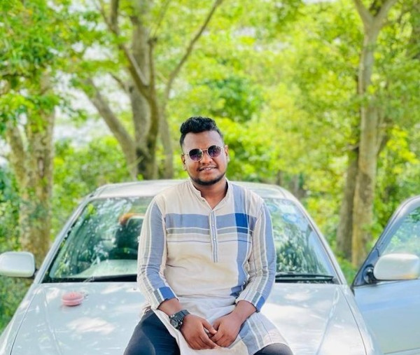 SHAHADAT HOSSAIN, 28, Mazzarino