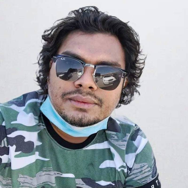 Rana, 29, Khasab