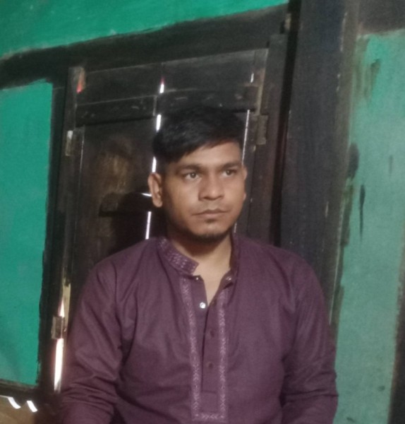 Shipon, 32, Portomaggiore