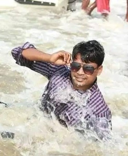 Lukman, 32, Salaverry
