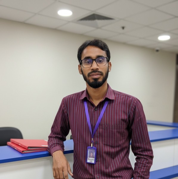 Raju ahmed, 30, Vardenik