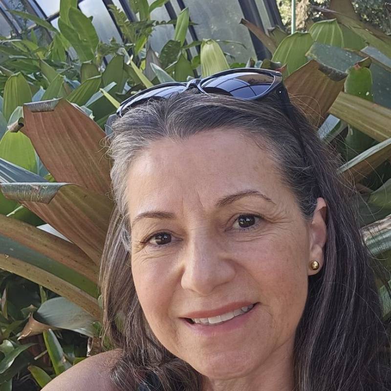 Cambel, 63, Argentina