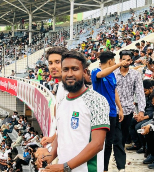 Sohag Hossain, 28, Pontedera
