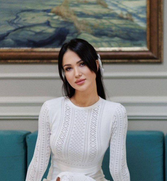 Emma_Mills, 39, West Melbourne