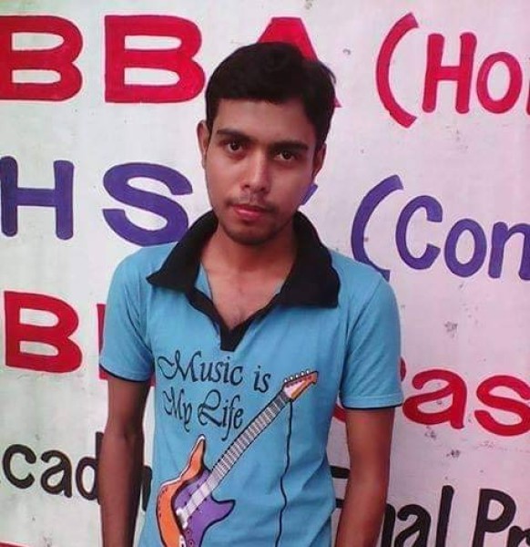 majhar, 30, Villabate