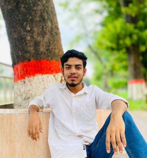 Riyad, 26, Kapoeta