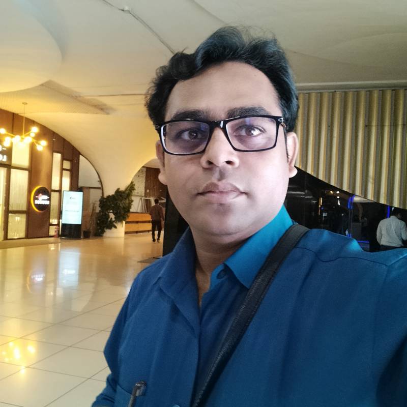 Debial, 26, Xintian