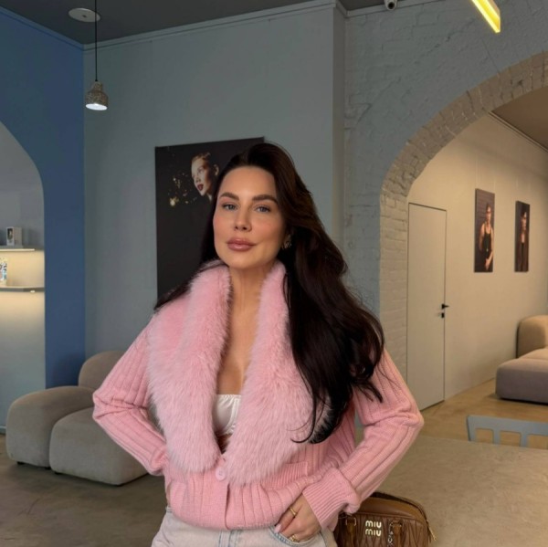 Emma, 40, Centenary