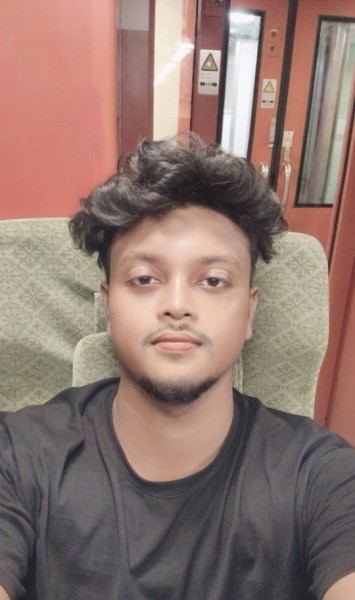 MD RASEL SHAIKH, 26, Azogues