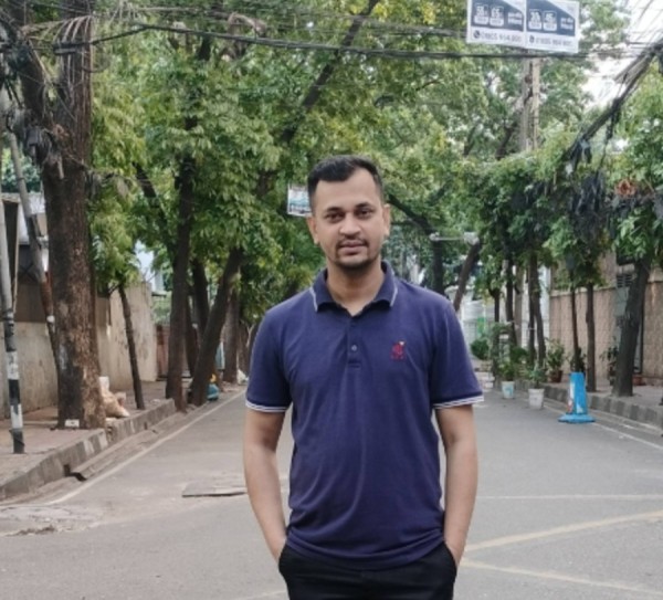 Md khabbab, 32, South Salt Lake