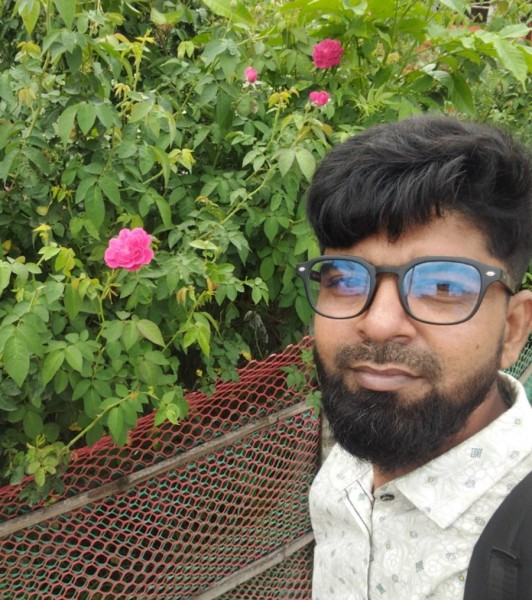 Ndim Hasan, 33, Bangladesh