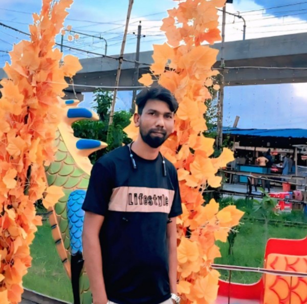 Mdrasel, 34, Cross Lanes