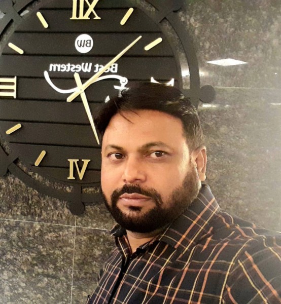 Akbar Hossain, 38, Bad Homburg
