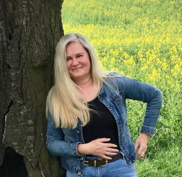 janet, 39, Huntington