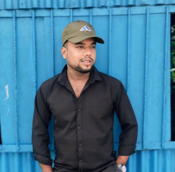 Ashik, 29, Grenada