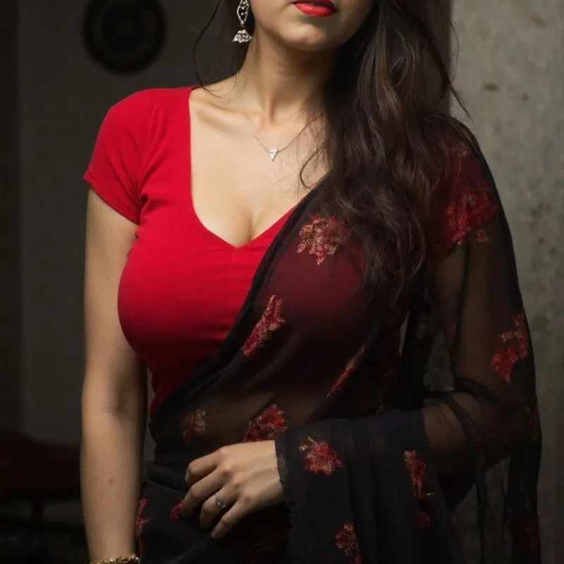 SMiita, 31, Bangladesh