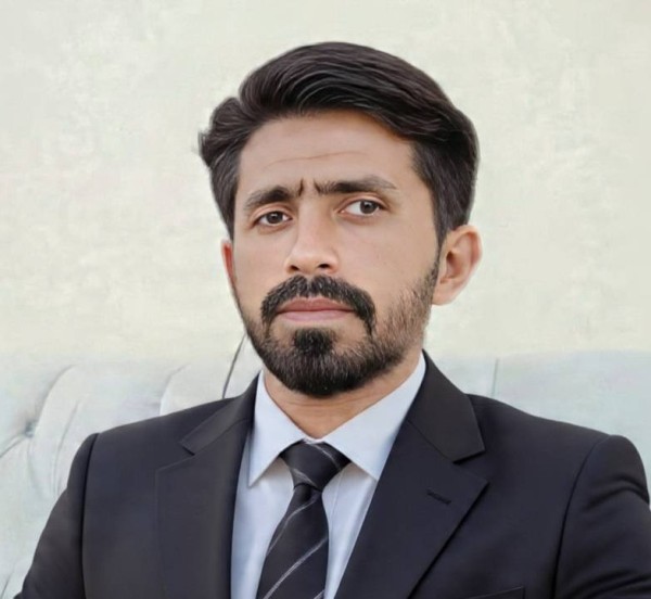 Reyad, 30, Leagrave