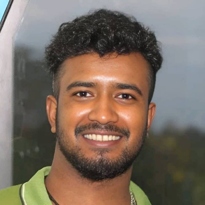MD ZULHAS, 25, Liuhu
