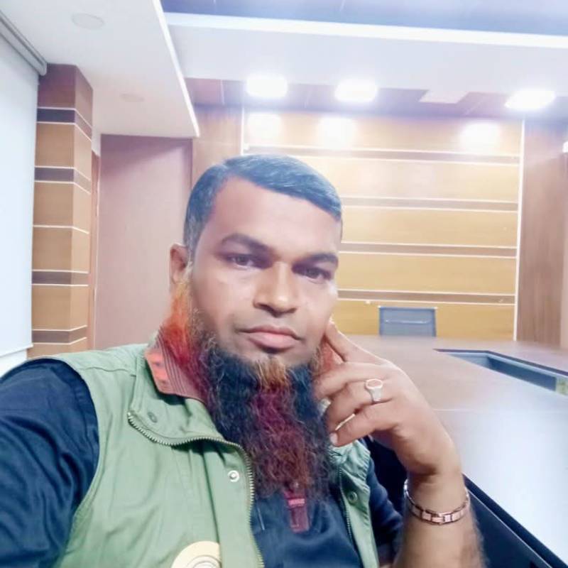 sayed, 38, Otofuke