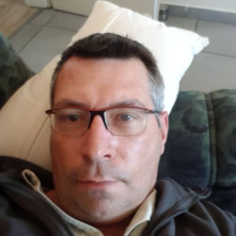 https://allsingleads.com dating Olivier54 in France