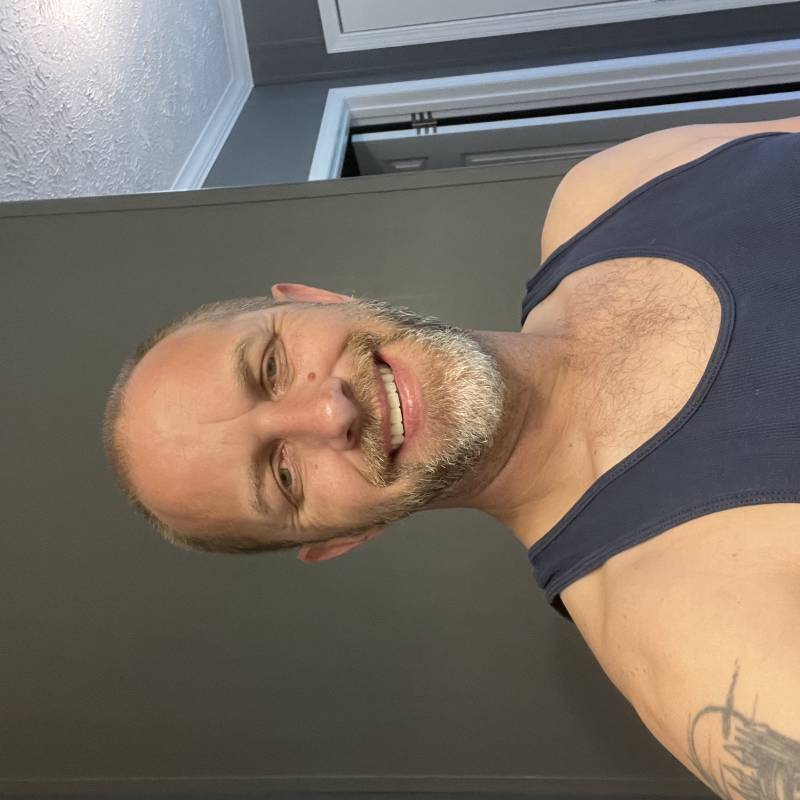 https://allsingleads.com dating Mike379 in United States
