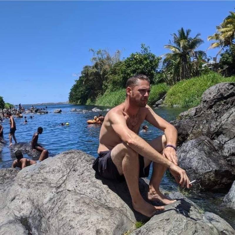 https://allsingleads.com dating Gua81 in France